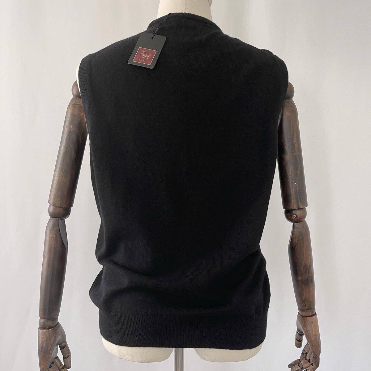 Gilet & Giacche: FERU Cashmere Vest new – Nuovo e nell'imballaggio originale da Emmen venduto da Avviivva_Com2023 3