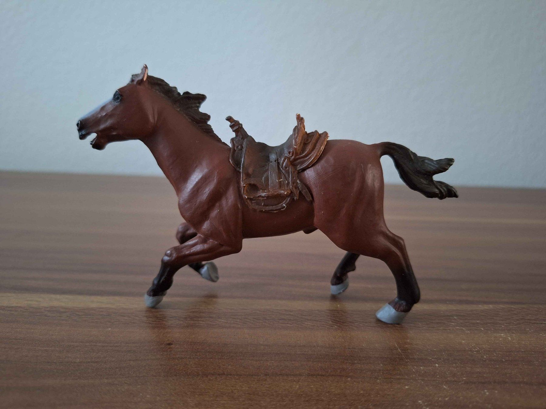 Giocattoli: Westernpferd Papo Antiquariat – Usato da Grenchen venduto da LadyCalis