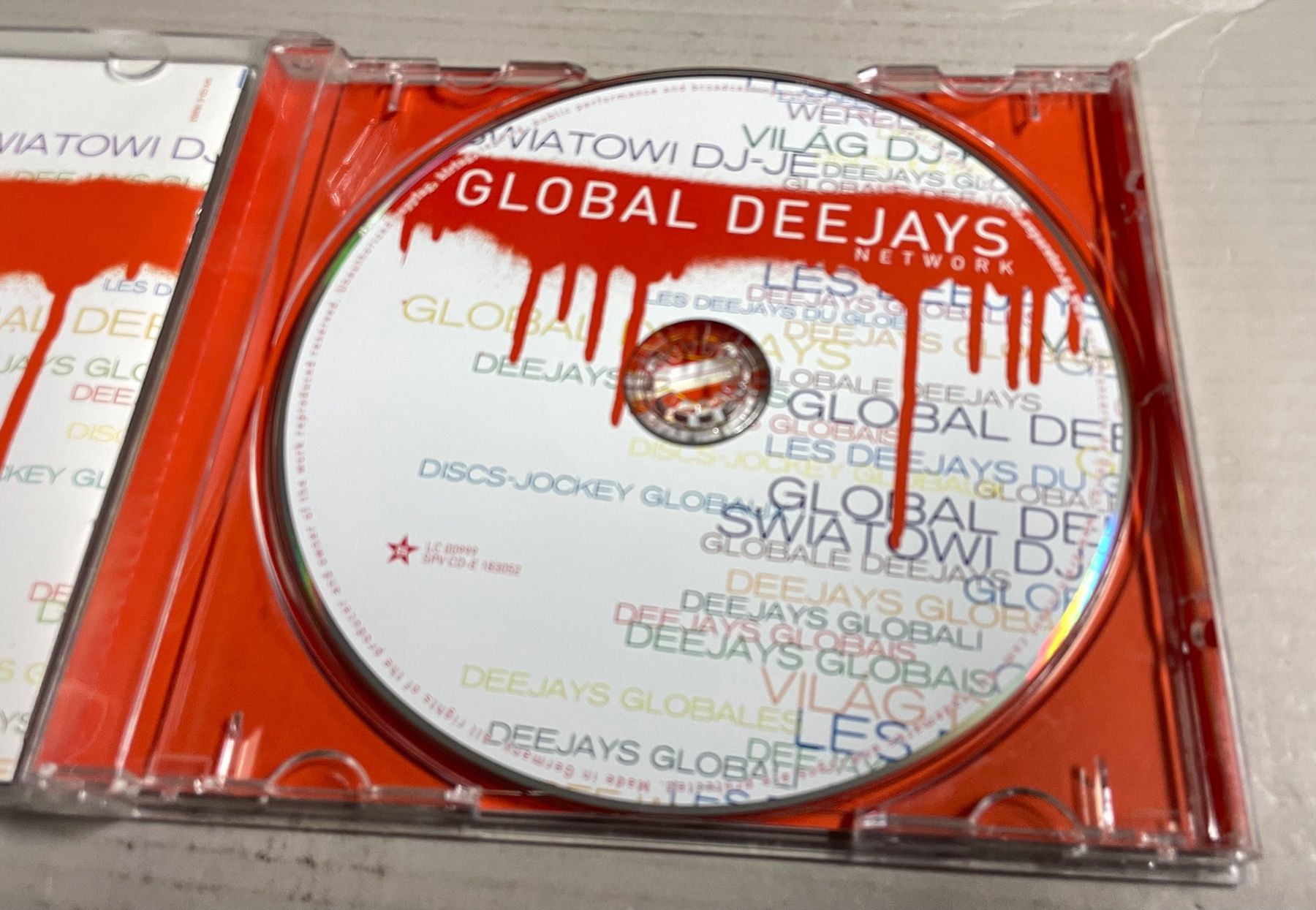 CDs: Global Deejays – Gebraucht aus Muri b. Bern von AdidasCollector 3