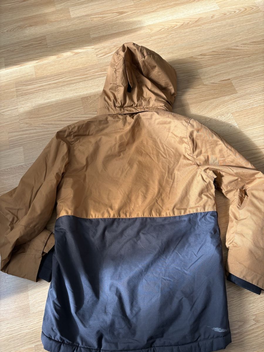 H&M Jacken & Mäntel: Winterjacke H&M Grösse 140 – Gebraucht aus Zürich von Moskitia 3
