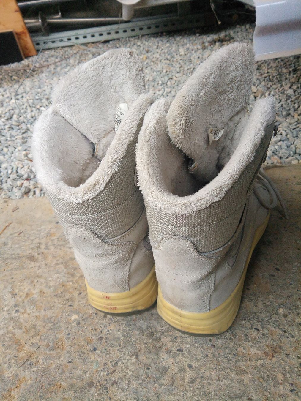 Lowa Scarpe da uomo: Lowa Winterschuhe Gr. 42.5 – Usato da Zürich venduto da Korolina 5