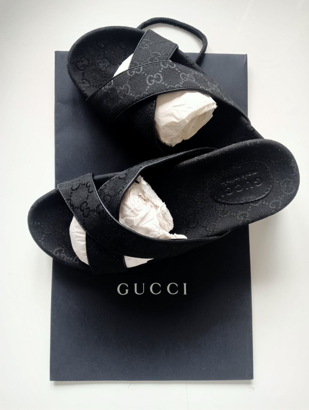 Gucci Scarpe da uomo: Gucci slide sandals – Nuovo (secondo la descrizione) da Oberdorf NW venduto da ale_6r6c