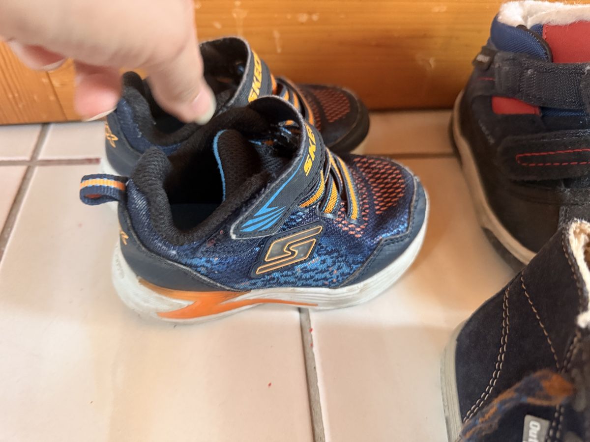 Scarpe per ragazzi: 8x Paars Schuhen 21/22 – Usato da Amlikon-Bissegg venduto da Rose_Rose 4