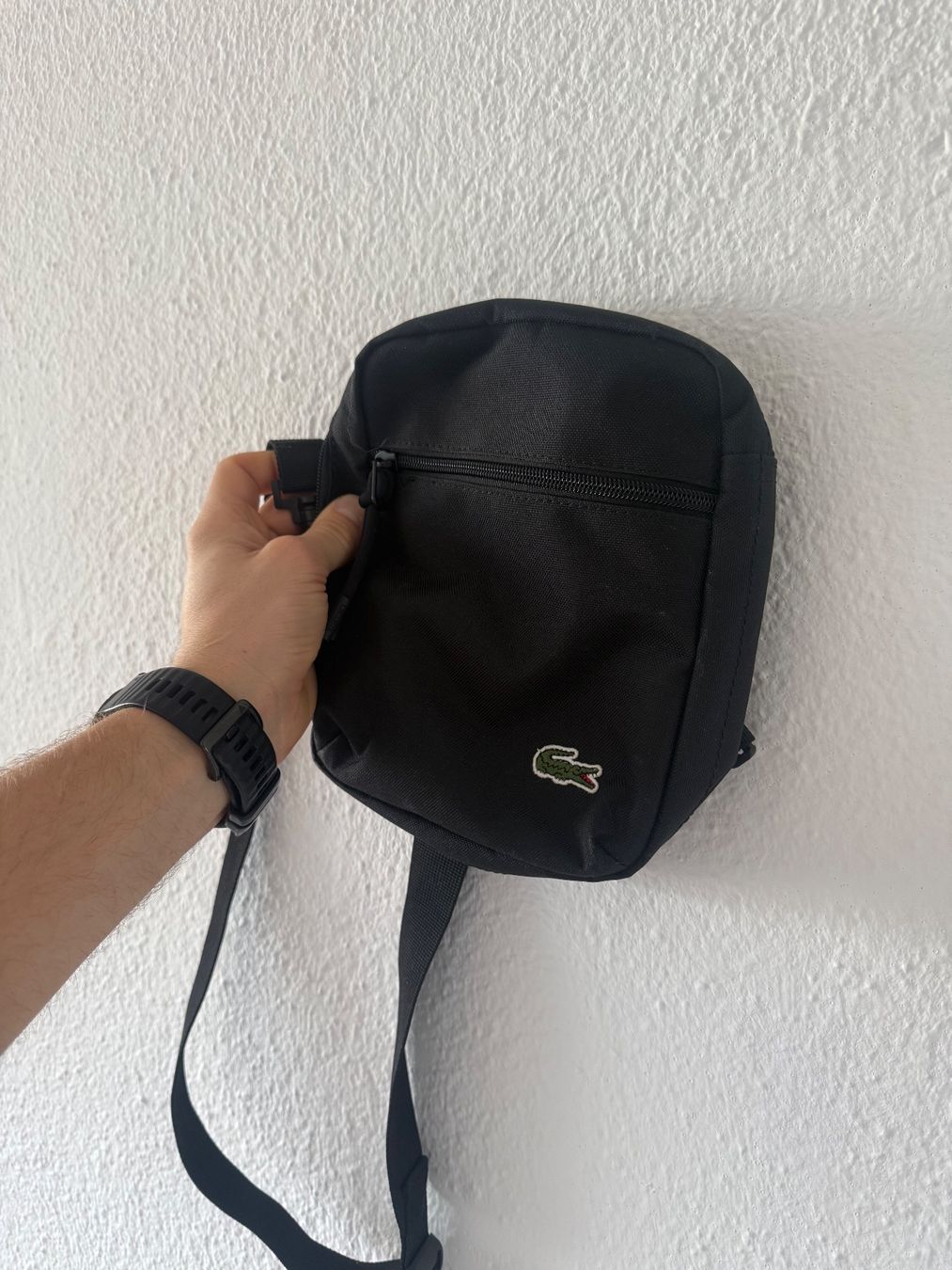 Lacoste Borse: Lacoste Umhängetasche Neu – Usato da Flamatt venduto da Jokerrro9 1