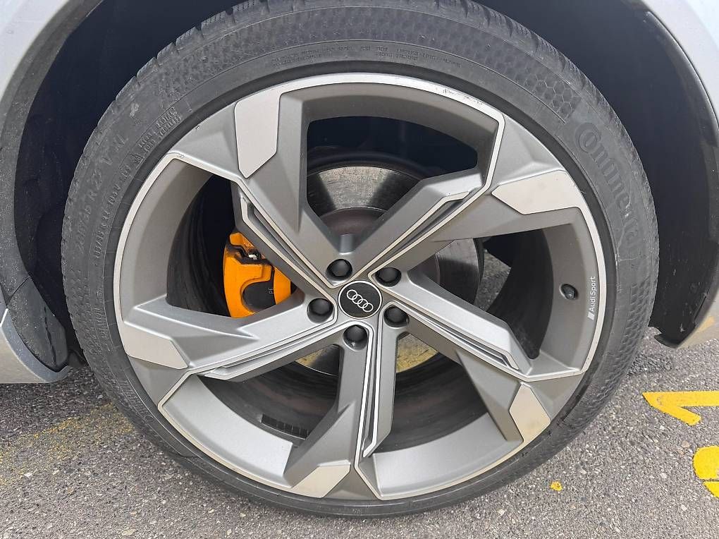 Audi Pneumatici & Ruote complete: Original Audi 22" Winter-Kompletträder  neuwertig – Usato da Innerberg venduto da GabiHabegger 3