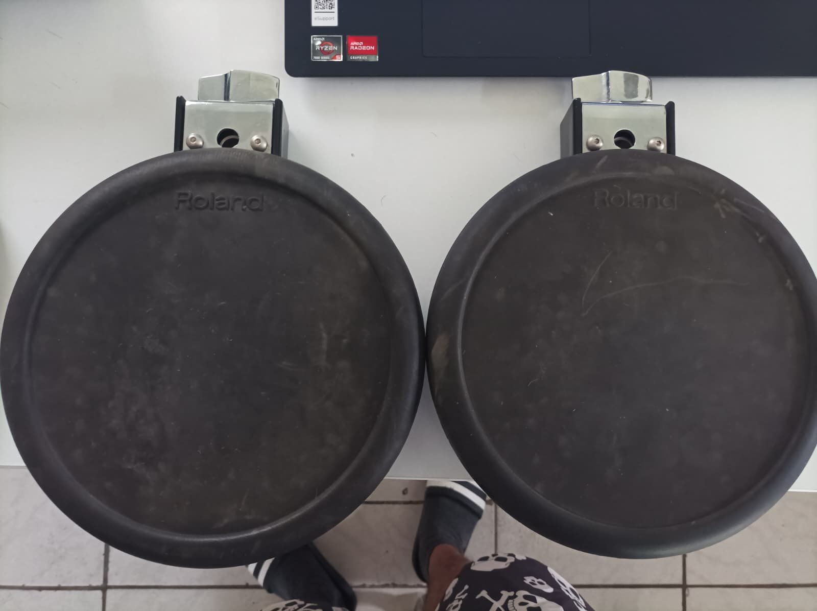 Strumenti musicali: Roland pd8 x 2 units – Usato da Interlaken venduto da Njrgh88