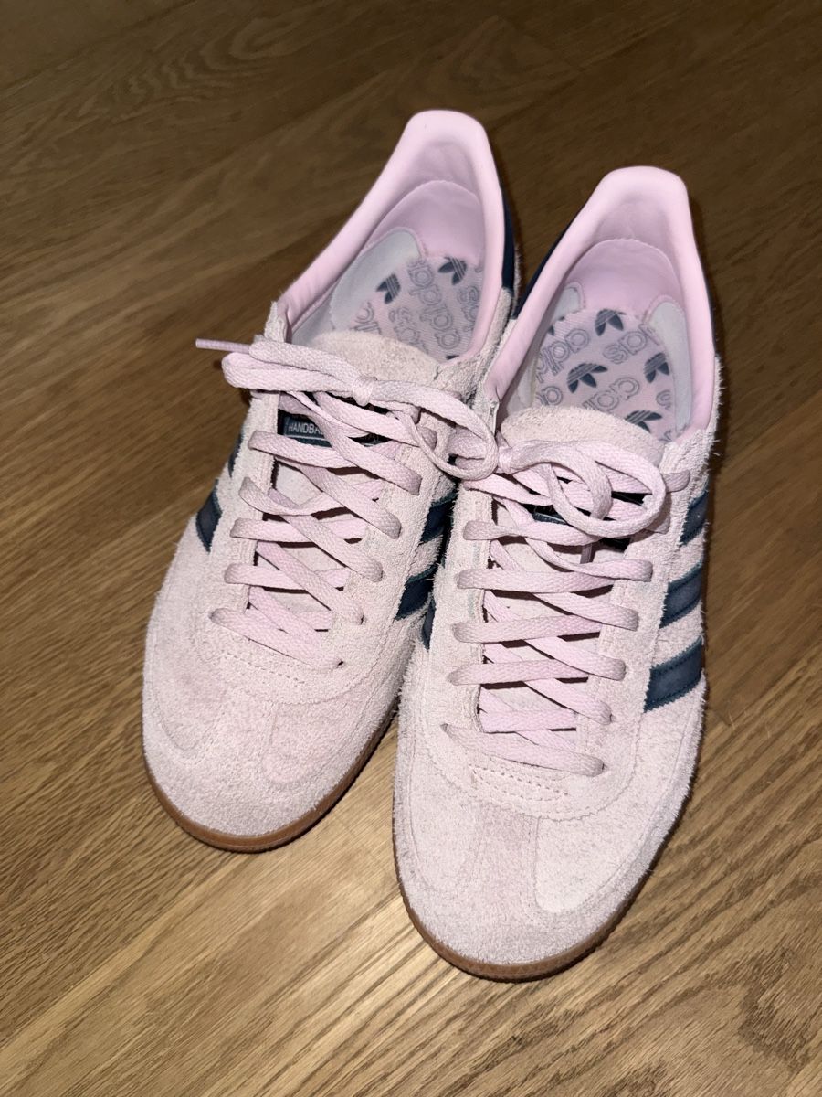 Adidas Damenschuhe: Suede Adidas Gazelles  – Gebraucht aus Bottmingen von Itsclaire