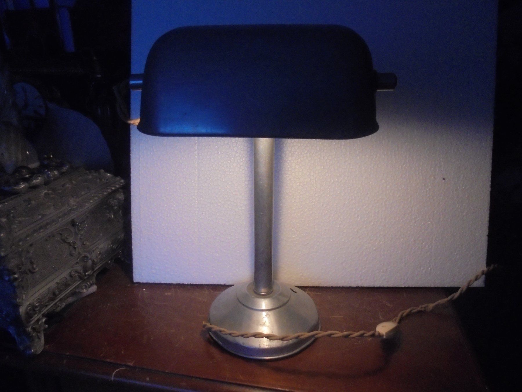 Lampen: Antike Schreibtischlampe ca. 1940 – Gebraucht aus Camorino von Hunpete