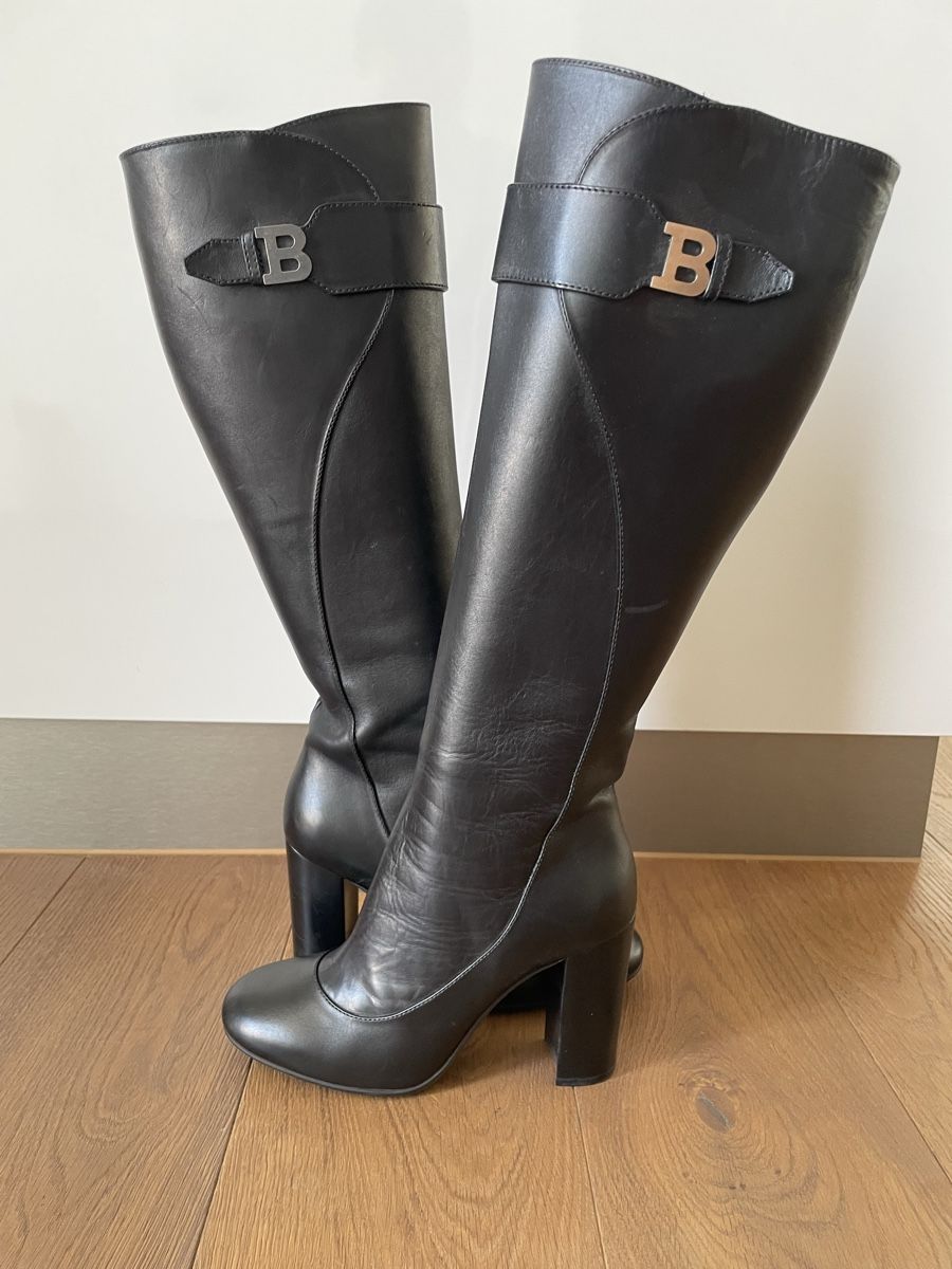 Scarpe da donna: BALLY Lederstiefel Damen Grösse 39 mit Absatz – Usato da Seuzach venduto da raismais 3