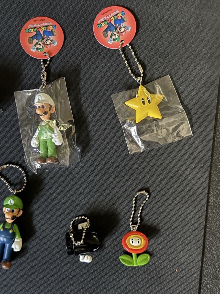 Porte-clés: Nintendo - Super Mario 8x Keychains – Neuf avec emballage d'origine à Uvrier par sauma85 2