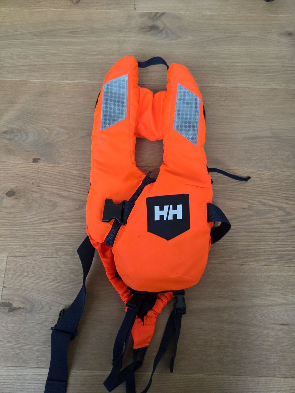 Helly Hansen Gilets de sauvetage: HelliHansen Baby Schwimmweste Rettungsweste – D'occasion à Baden par adr_8bpb