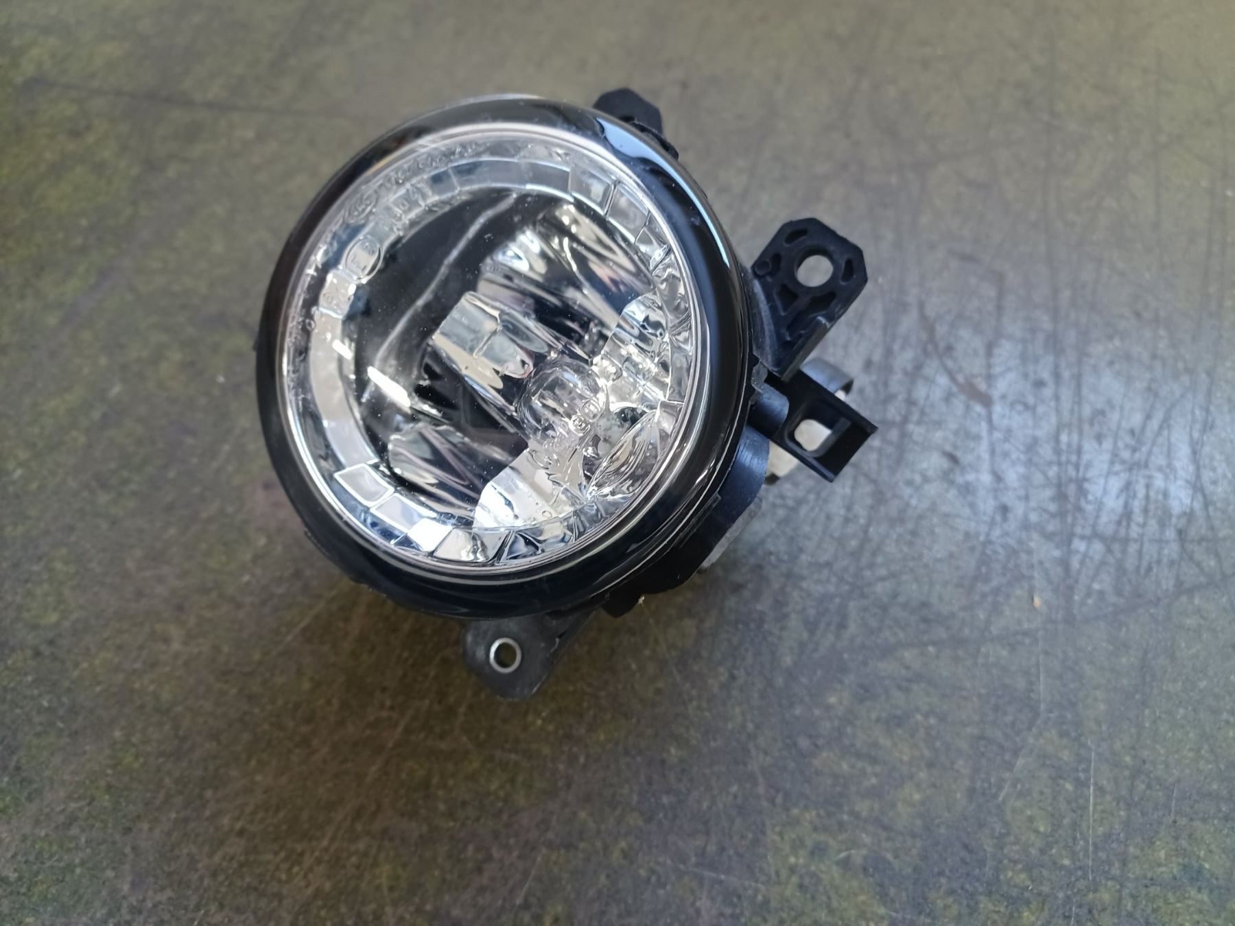 Valeo Fari: Nebelscheinwerfer Valeo 84503F Rechts – Usato da Immensee venduto da bubi19