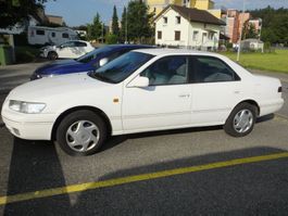TOYOTA CAMRY 2.2