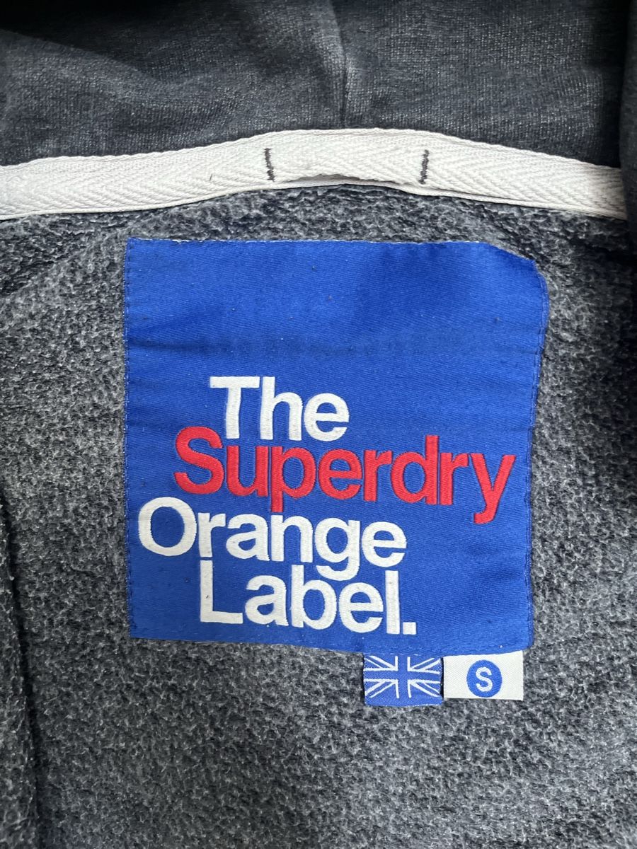 Superdry Jacken: Sweat à capuche Superdry gris – Gebraucht aus Oltingen von ugradel 2