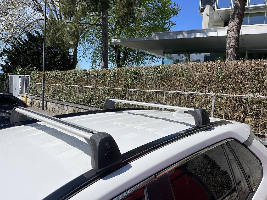 Portapacchi: Querträger Crossbeam Toyota – Usato da Lachen SZ venduto da mar_pc6x