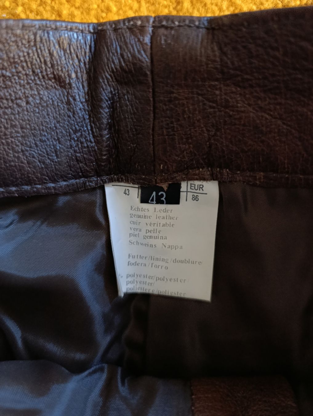 Pantaloni: Lederhose, echtes Leder, Gr. 43, Top Zustand – Nuovo (secondo la descrizione) da Horgen venduto da Nicolelardi1987 1