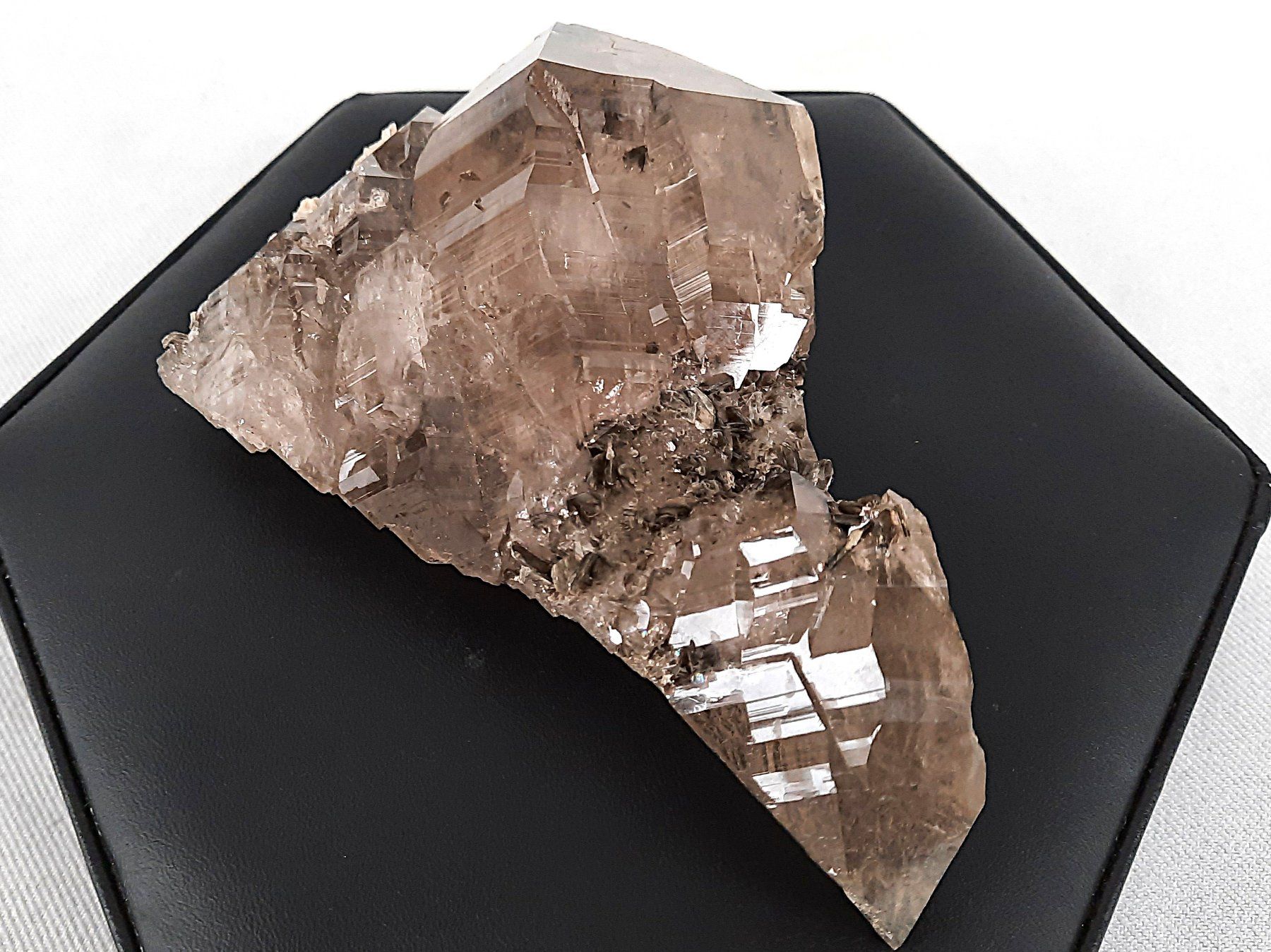 Mineralien & Heilsteine: Rauchquarz mit Muskovit – Gebraucht aus Beinwil am See von Restwert_Beinwil 2