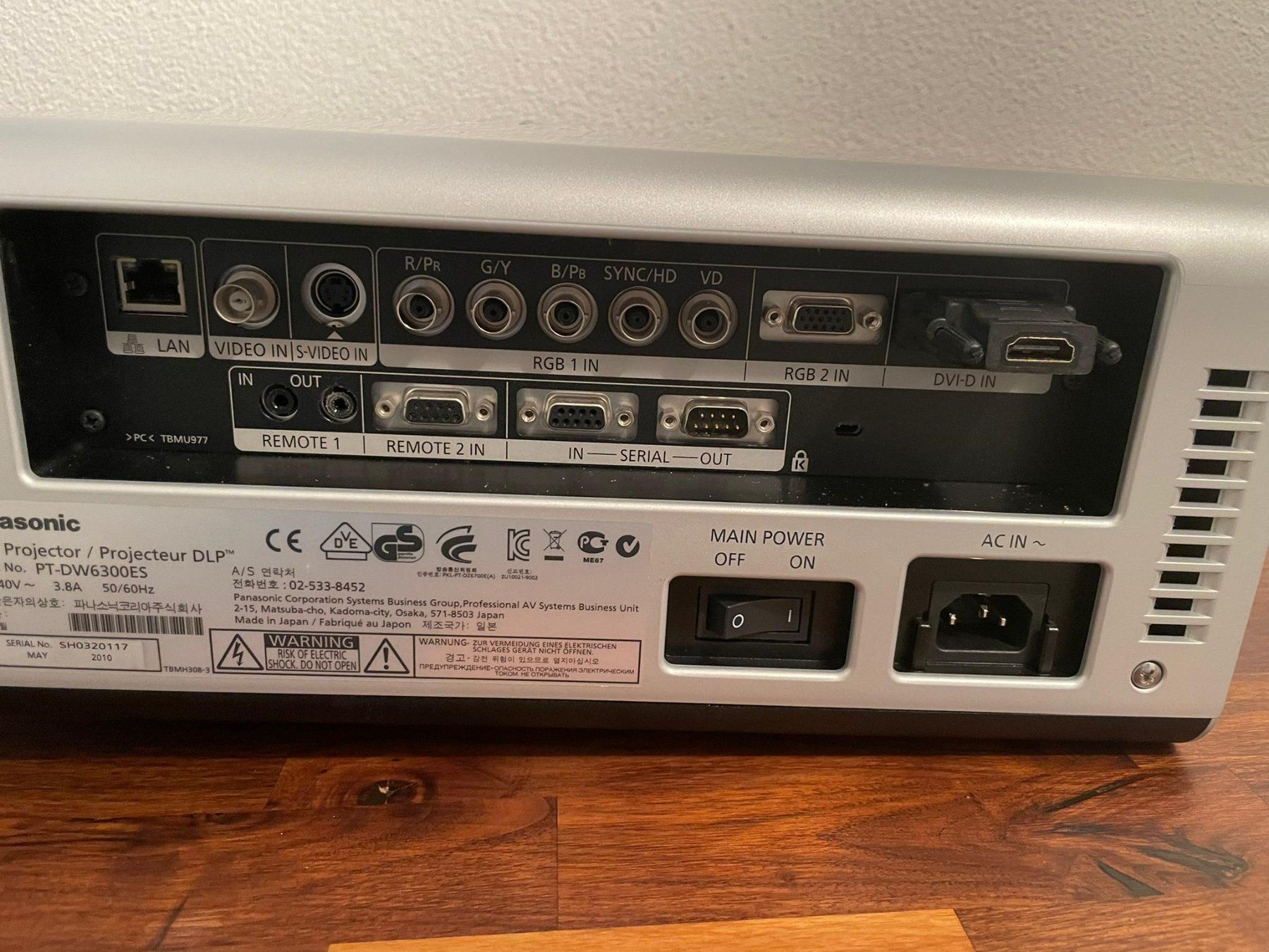 Panasonic Proiettori: Profi Beamer 6000 Ansi - WM Schnäppchen – Usato da Mellingen venduto da Browser67 2