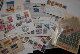 1 Lot 100 Belege/Briefe/Karten/Diverses Auslandmarken