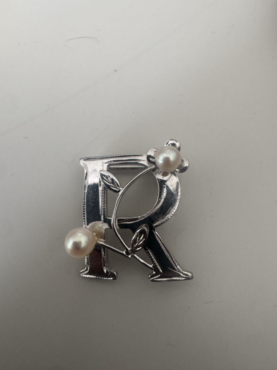 Broches & Aiguilles: Broche avec perles et feuilles argenté – D'occasion à Martigny par Mrtygn1 2