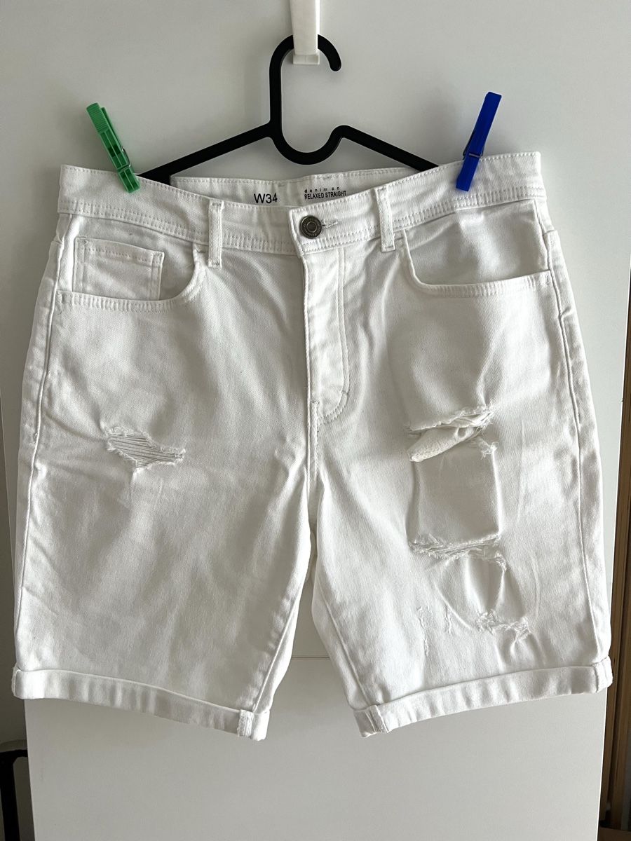 Jeans: Short relaxed W34 – Neu (gemäss Beschreibung) aus Lausanne von luciano_RIC1