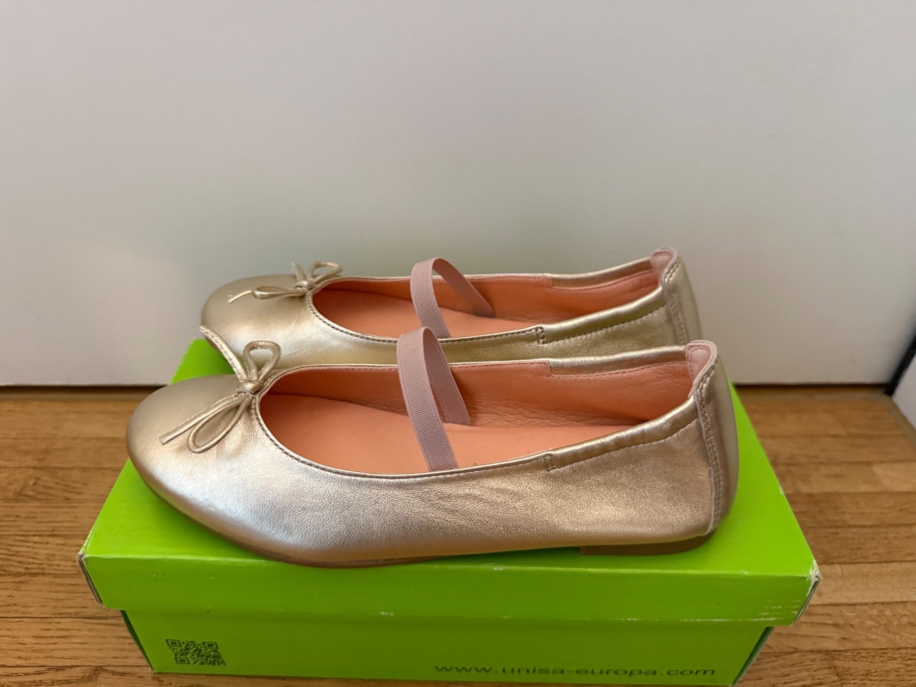 Unisa Schuhe für Mädchen: Schuhe Ballerinas Unisa Gr.33 Neu – Neu und originalverpackt aus Zürich von makmakmak 1