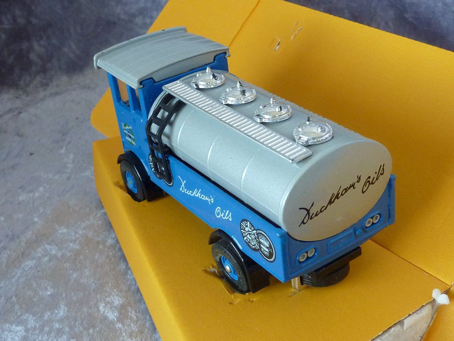 Corgi Toys Modellini d'auto: AEC 508 Forward Control 5ton Cabover – Nuovo e nell'imballaggio originale da Dürrenäsch venduto da modellautos4you 3