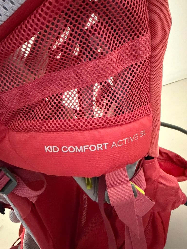 Deuter Bauch- & Rückentragen: KID Comfort Active SL rot – Gebraucht aus Bubendorf von glitchCat 5