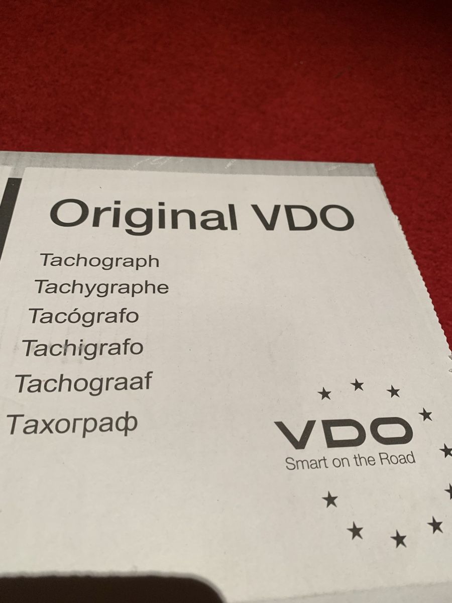Accessori per altri veicoli: VDO Tachograph LKW gebraucht – Usato da Sempach venduto da katzaana3 1