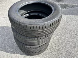 À vendre 4 pneus été NEXEN 205/60R16