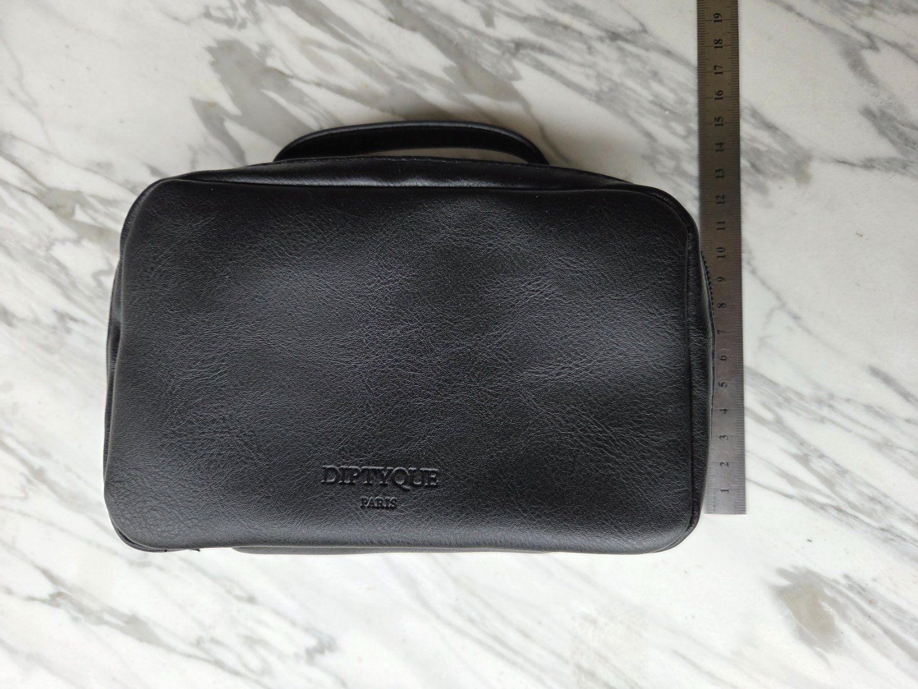 Kosmetikkoffer: Diptyque Paris Kosmetiktasche/Necessaire – Neu (gemäss Beschreibung) aus Fislisbach von Maieriisli25 1