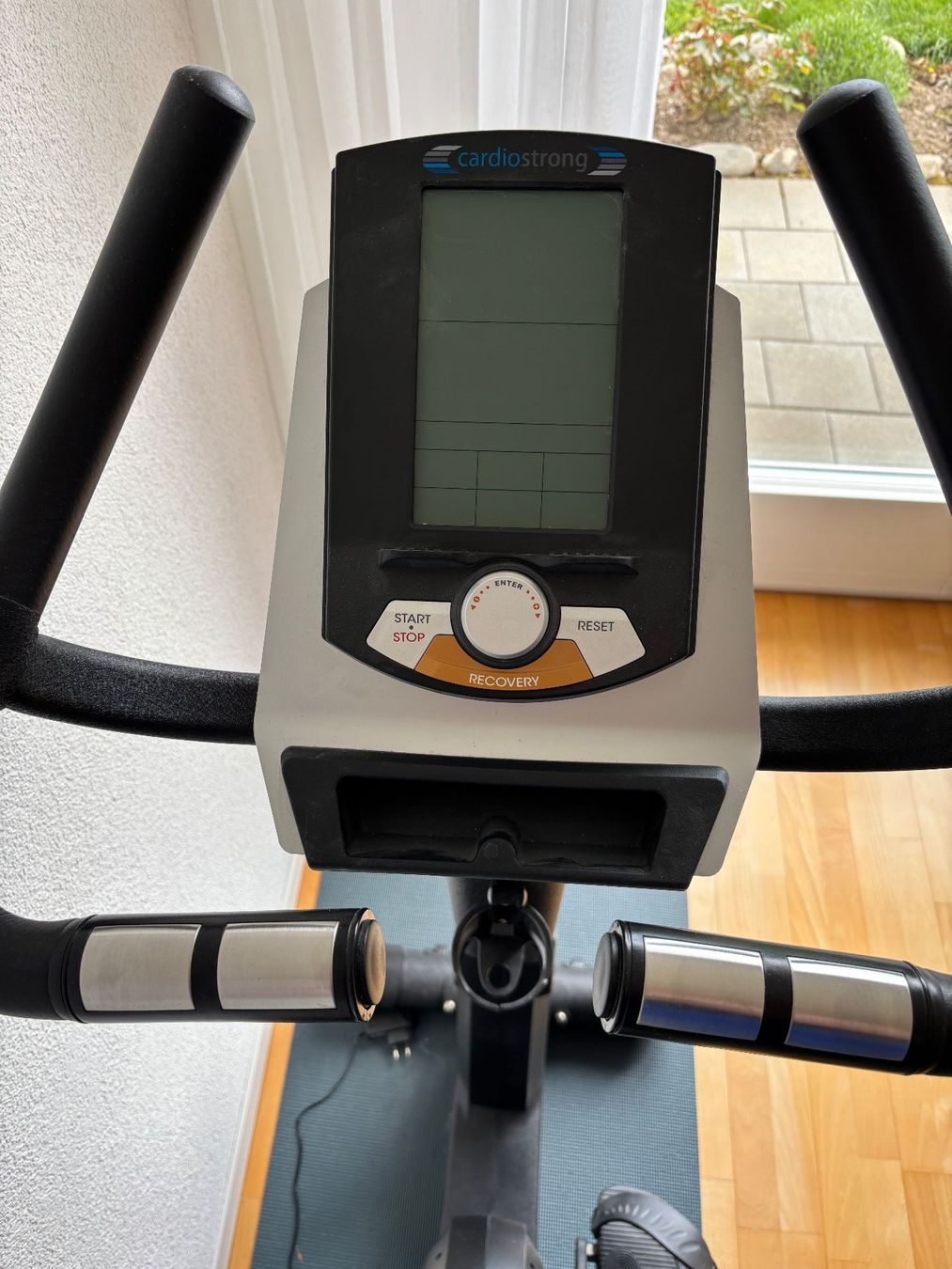 CardioStrong Hometrainer: Ergometer CardioStrong BX60 gebraucht – Usato da Faulensee venduto da Wildwang 1