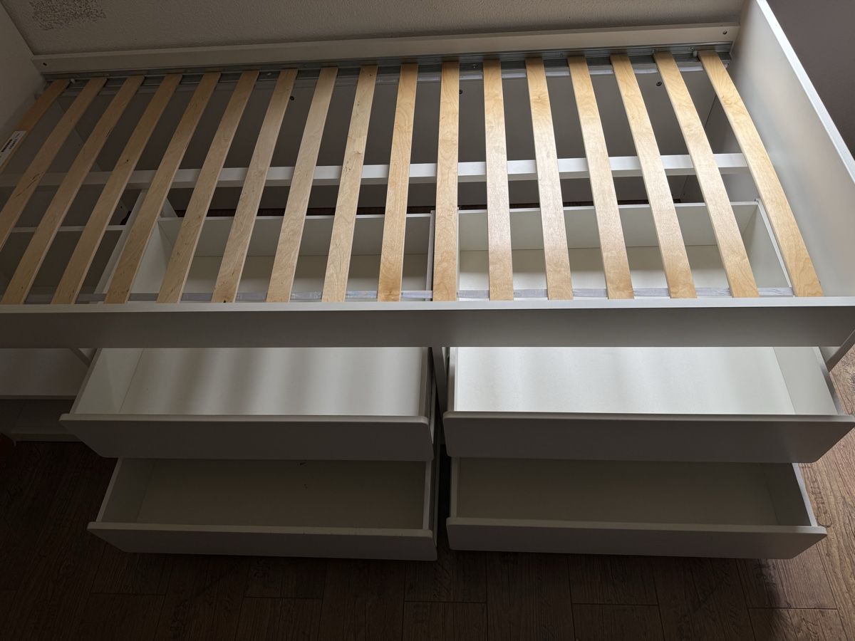 Ikea Letti: Bett 90x200 cm Släkt – Usato da Wynigen venduto da KaZu79 3