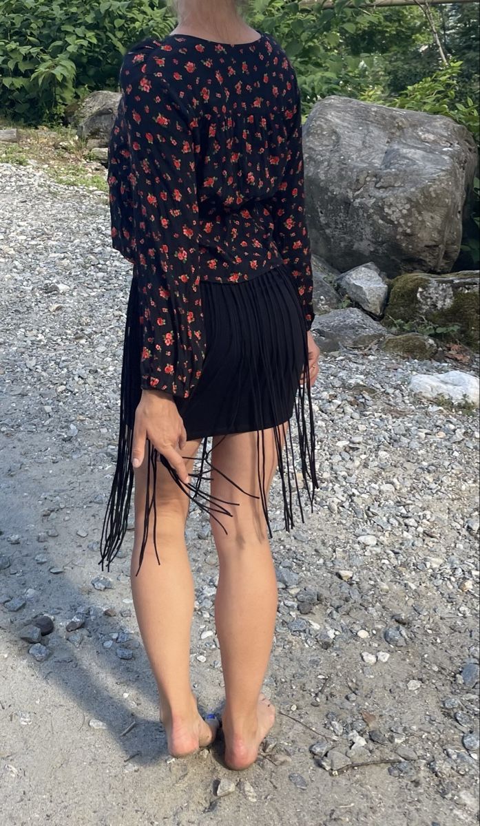 Mango Top: Mango Top corto -viscosa floreale con frange – Nuovo (secondo la descrizione) da Gordevio venduto da LanaZimm 1