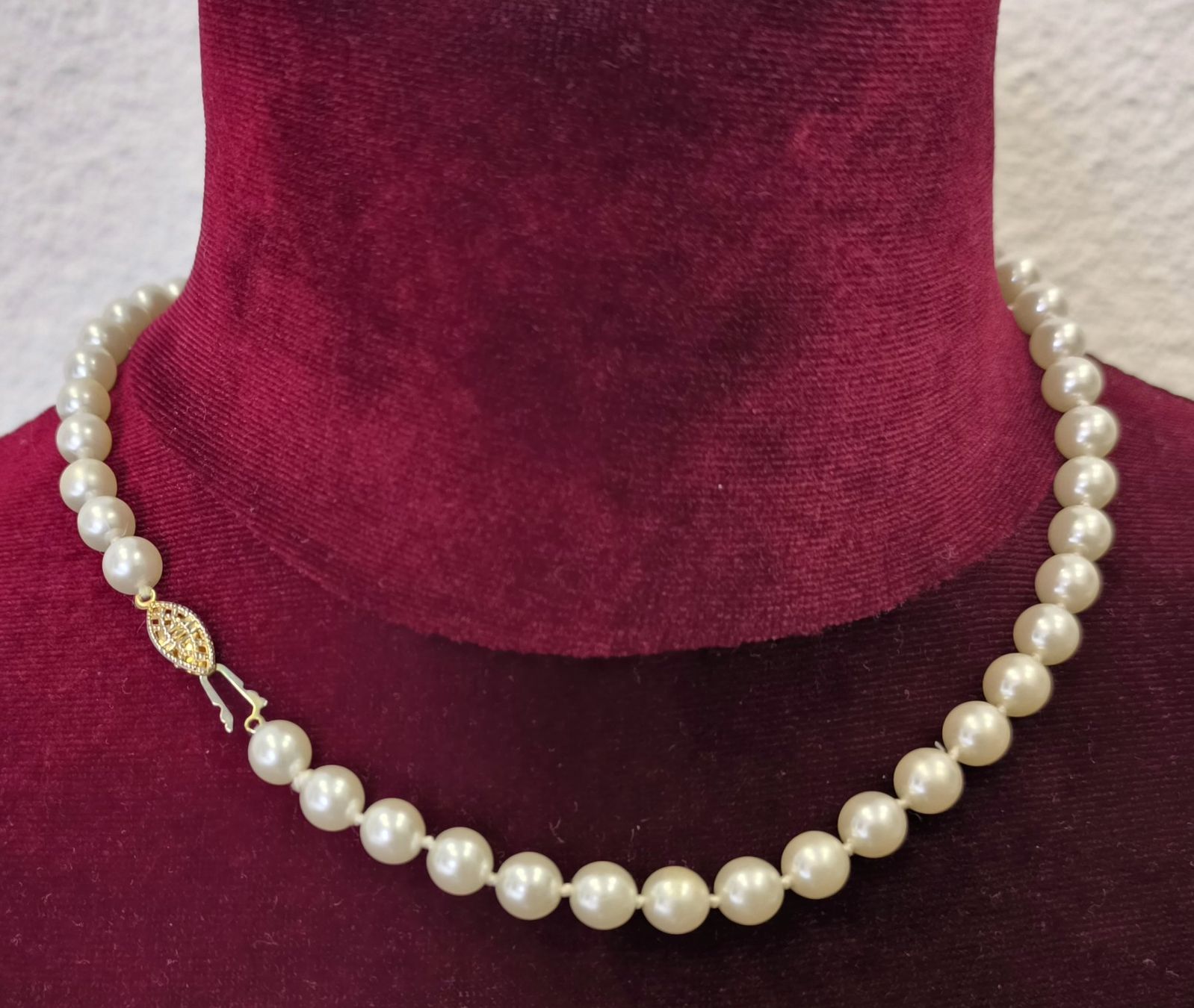 Perle (finte): Klassische Perlenkette – Usato da Rüti ZH venduto da Restwert_Rueti_ZH 2