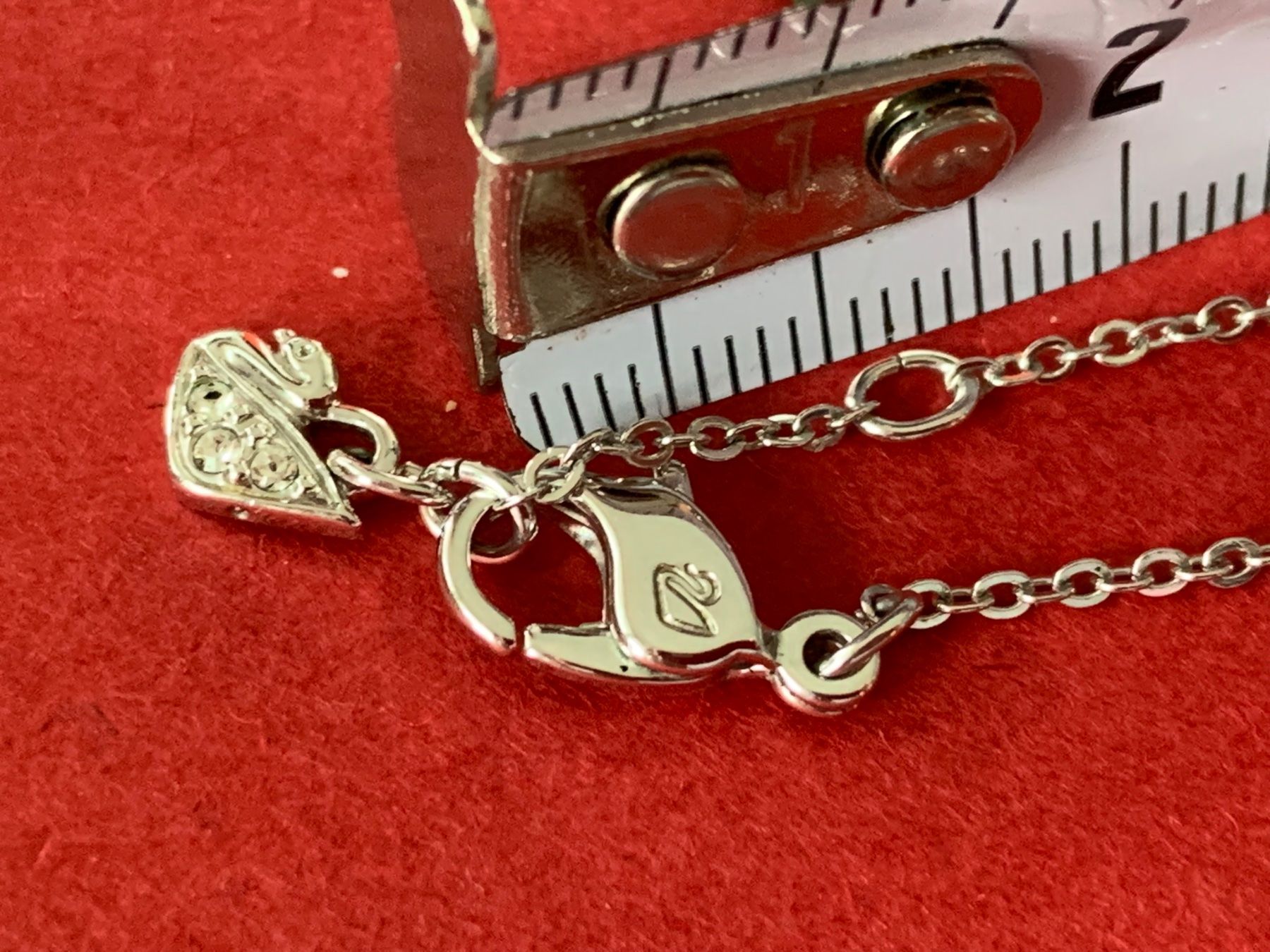 Swarovski Catenine: Swarovsky Kette leuchtend weiss – Usato da Laufen venduto da Bellebellezza 7