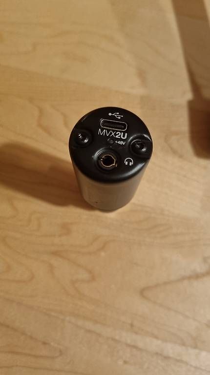 Microfoni: Shure SM7dB Mikrofon mit Standfuß und Adapter – Nuovo e nell'imballaggio originale da Zug venduto da ram_n27t 3