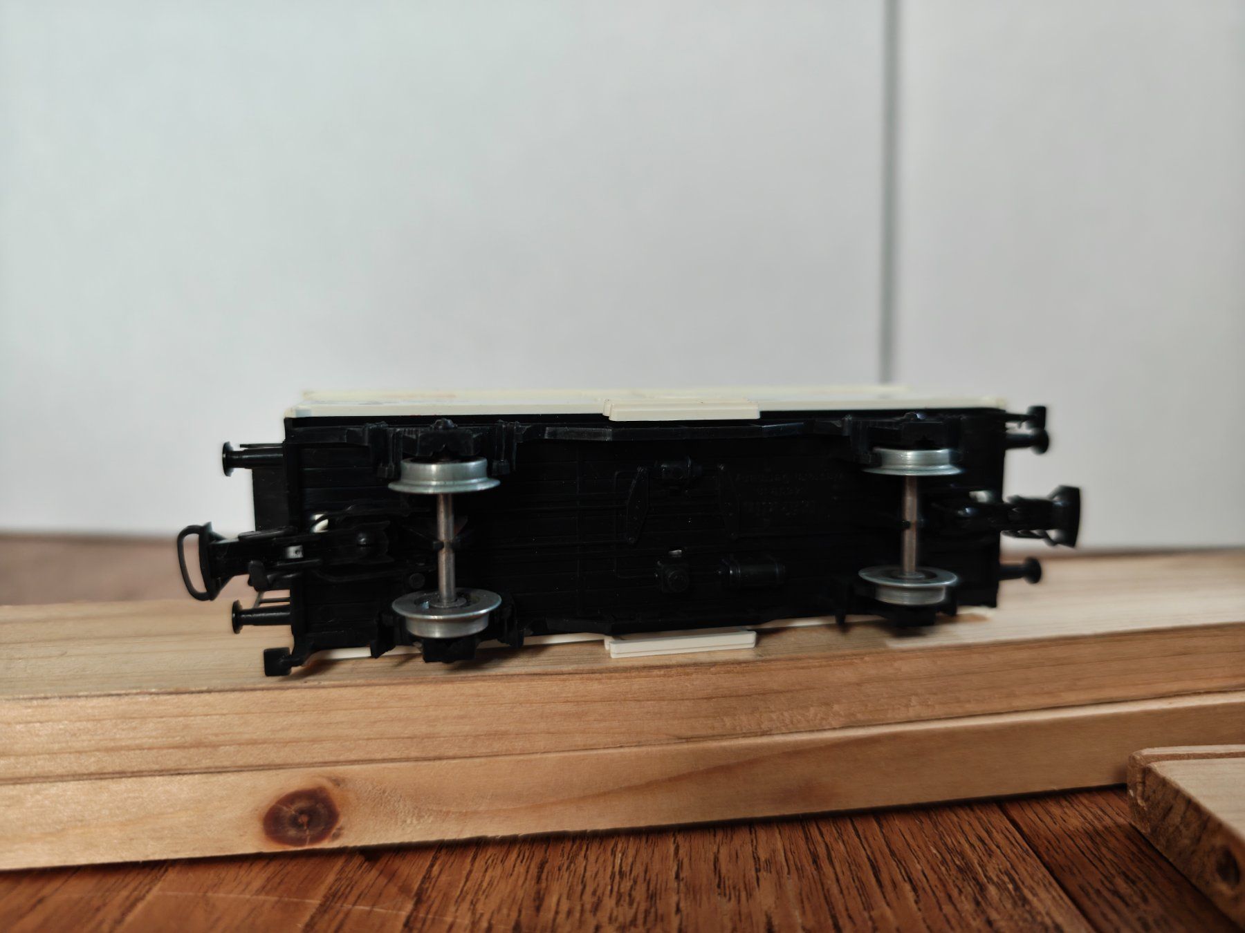 Märklin Modellini di ferrovie: Märklin H0 Kühlwagen Bell AC – Usato da Bern venduto da JGBahn 4