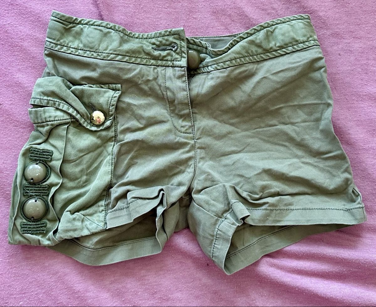 Marc Jacobs Pantalons: Little Marc Jacobs Shorts – D'occasion à Dürrenroth par tvy_bh56