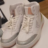 Guess Schuhe