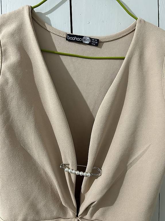 Kleider: Sexy Sommer Beige Kleid – Gebraucht aus Bern von marijukas 2