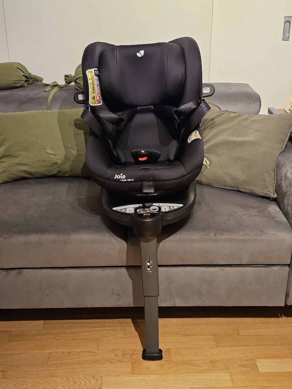 Joie Seggiolini per auto: Joie i-Spin 360 E – Autokindersitz – Usato da Wetzikon ZH venduto da Tamrog 6