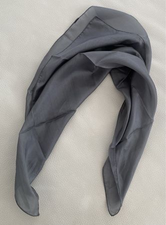 Seiden Foulard 🌸