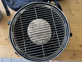 Lotus Grill blau mit Tragtasche und Zubehör