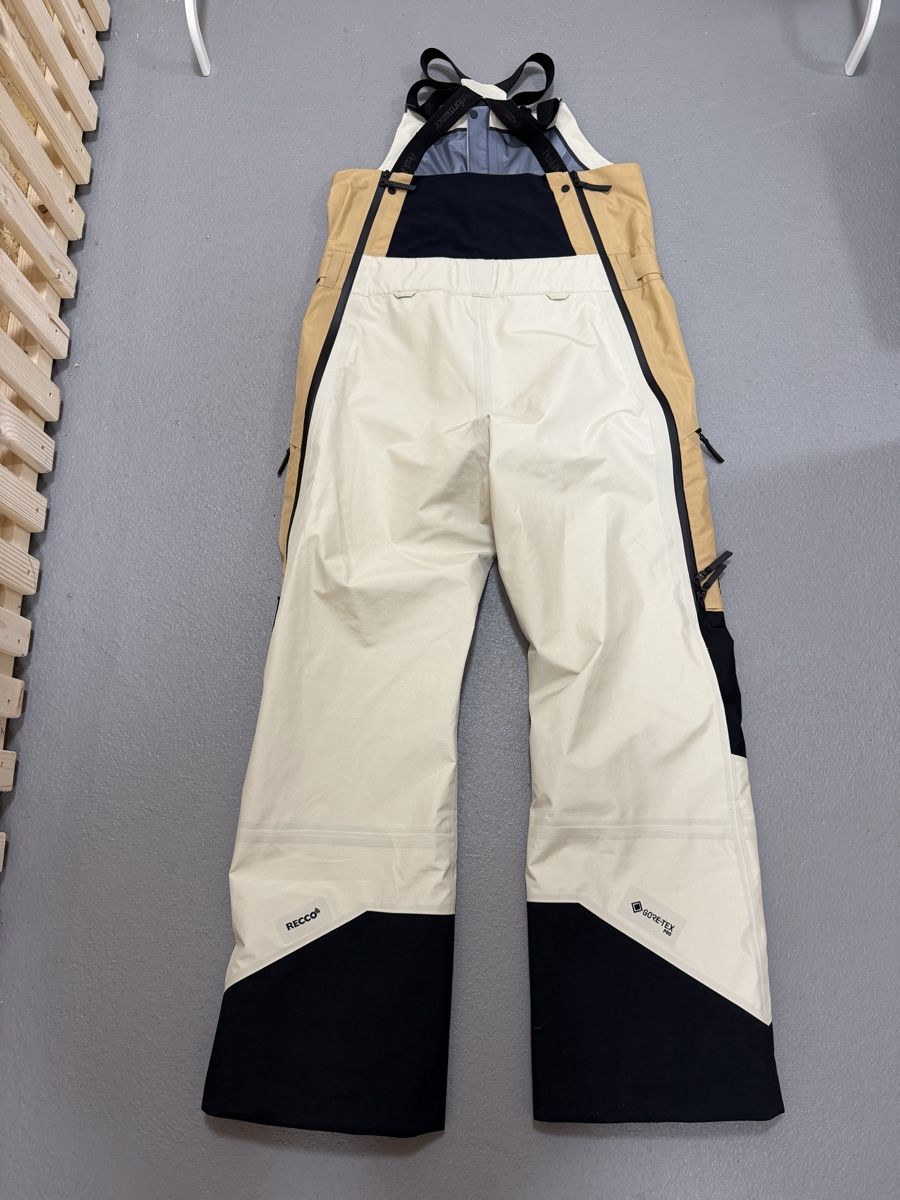 Peak Performance Anzüge & Kostüme: PeakPerformance Skianzug Grösse M – Gebraucht aus Wohlen AG von xX_MoDz_Xx 3