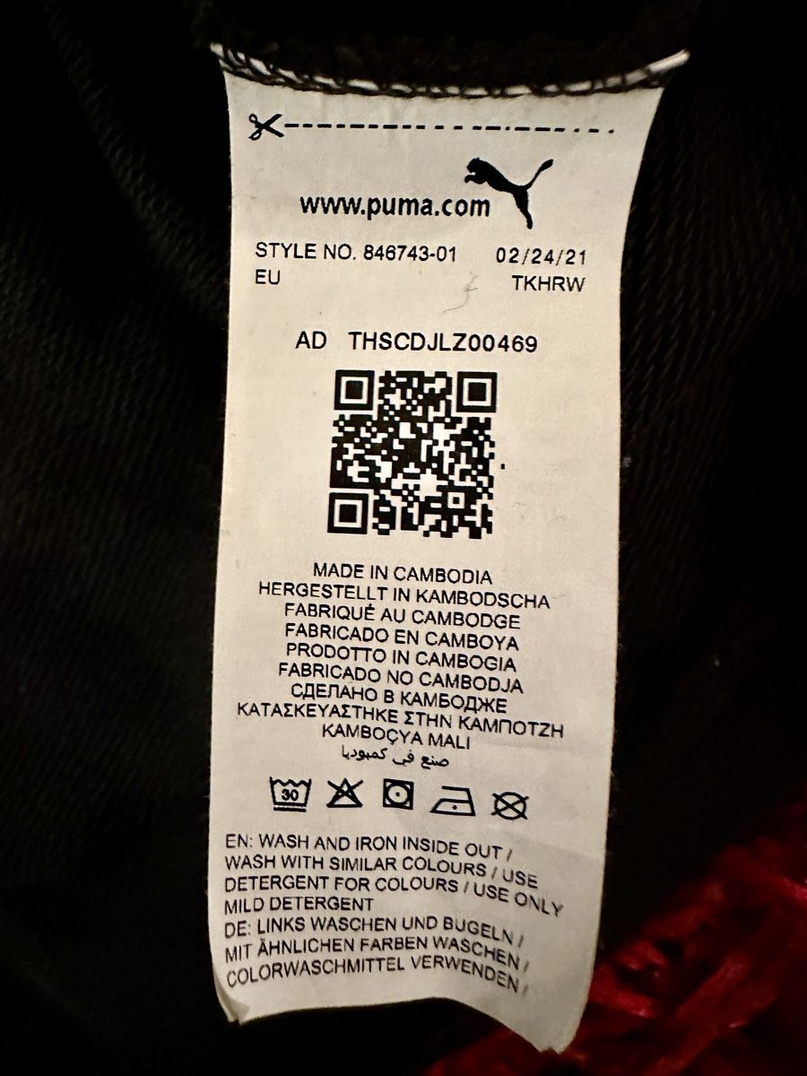 Puma Maglioni & Felpe: Hoodie PUMA schwarz Kapuzenpulli – Usato da Emmenbrücke venduto da little.treasures 2