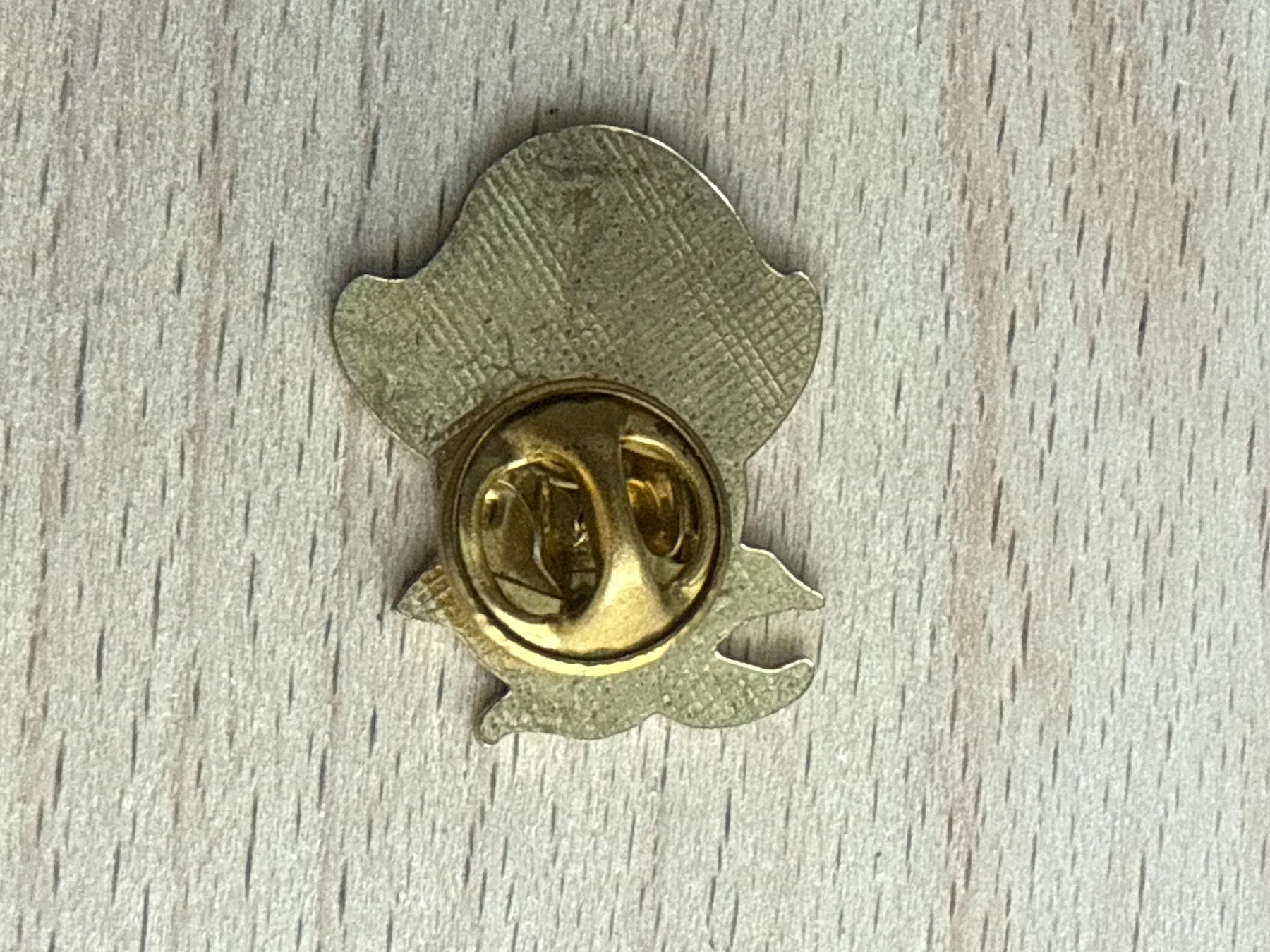 Placchette & Badge: Pin Pirat – Usato da Glattbrugg venduto da Schweigmatt 1