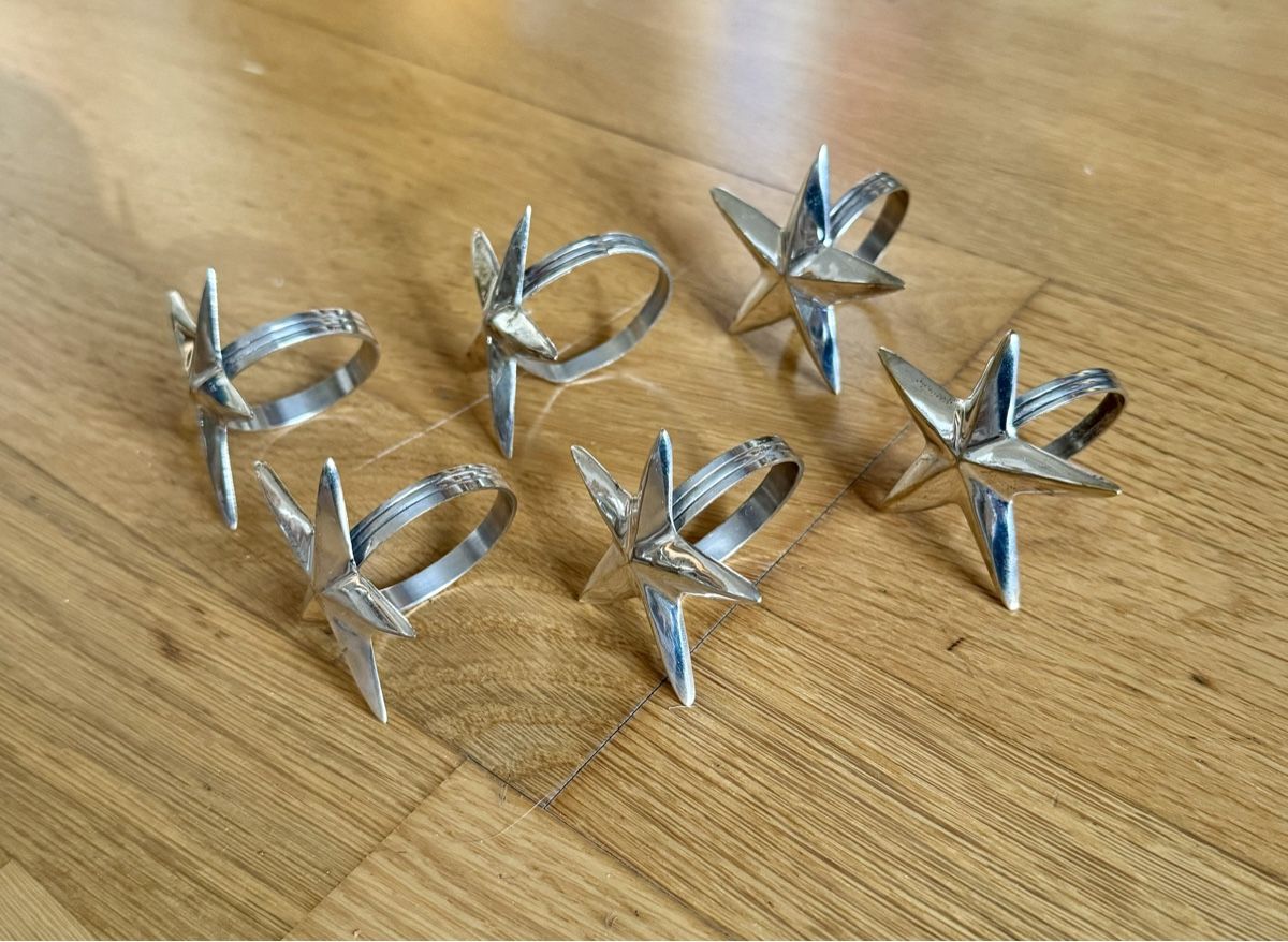 Altro in Decorazioni & Accessori: 6 Serviettenringe Stern – Usato da Basel venduto da superbusi 1