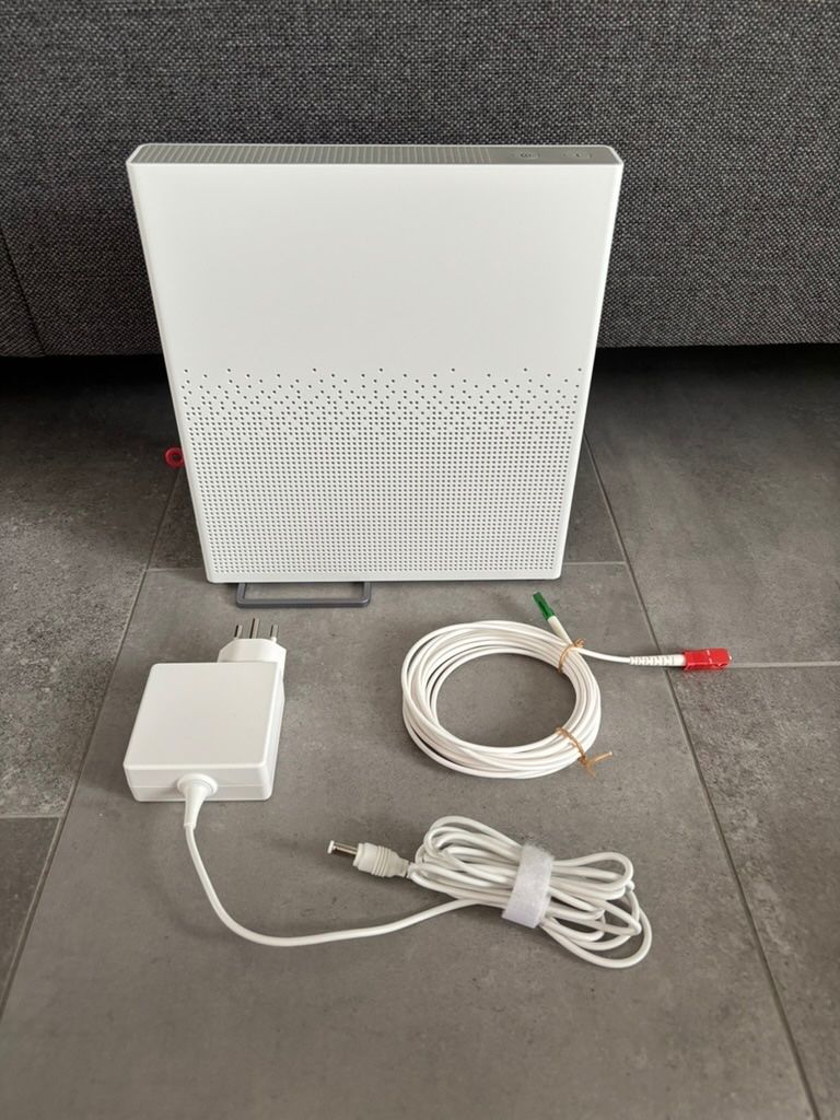 Swisscom Modems & Routeurs: Internet box-4 Swisscom – D'occasion à Fully par def_d5vj