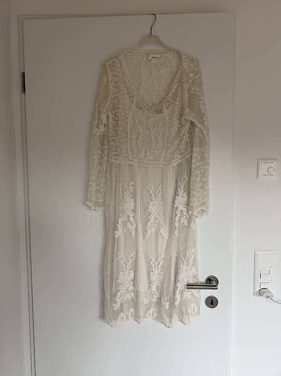 Robes: Cartoon Kleid M  – D'occasion à Buchberg par the_w8gy
